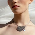 Krótki naszyjnik z zawieszką i szafirami z kolekcji Maroko ORSKA