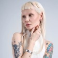 Delikatny pierścionek z ciemnym kamieniem z kolekcji New Stone ORSKA