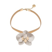 Naszyjnik z kolekcji  Plantis