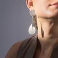 Eleganckie srebrne kolczyki z kolekcji Tache