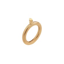 Delikatny pierścionek z bursztynem z kolekcji Baltica